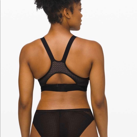 Lululemon Awake To Lace Bra NWT 32E - Picture 2 of 4